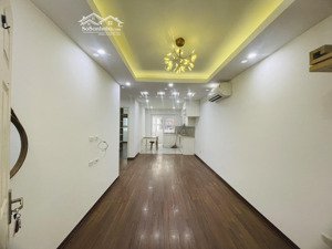 bán căn hộ tại hh2 linh đàm tầng trung , rất thoáng . 67 .04 m , 2pn 2vs . giá 2ty9
