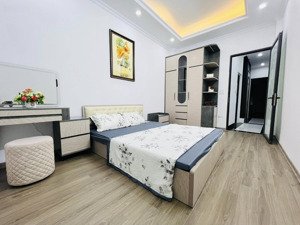 nhà phố minh khai 5 tầng thang máy 30m ra ô tô khu phố hiếm nhà bán