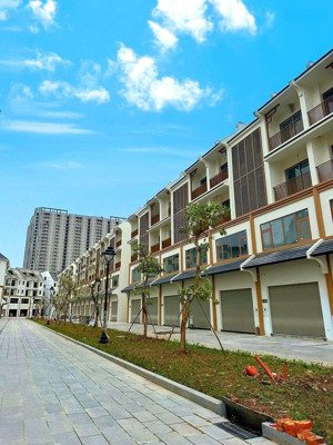 cần bán liền kề trục đại lộ bình minh dự án hinode royal park. dt 100m2, giá 30,5 tỷ. lh 