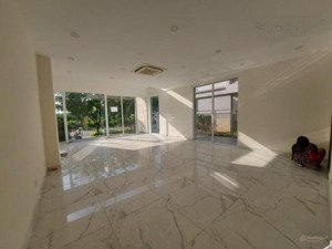 cho thuê văn phòng tại biệt thự galleria, giá siêu hời 30 triệu, 250m2