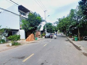 bán 200m2 đất đường ngô huy diễn, gần ngay cầu hoà xuân