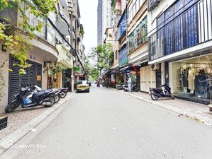 bán nhà phân lô, lý sơn, ngọc thuỵ, long biên dt110m x 6t thang máy 750kg, gara ô tô dừng đỗ