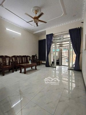 nhà 2 tầng hẻm xe tải tránh đường phú châu tam bình 103m 4pn giá tốt 6.65 tỷ