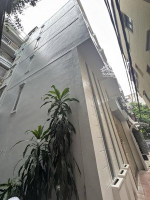 bán nhà ngõ 79 trần cung gần ngã tư hoàng quốc việt lô góc 2 thoáng nhà đẹp sẵn ở cực gần 38m