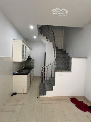 nhà đẹp thạch bàn chỉ 5 tỷ 5 tầng - gần oto