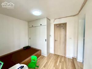 Bán nhà tập thể Thanh Xuân, nhỉnh 2 tỷ, view đường Nguyễn Trãi