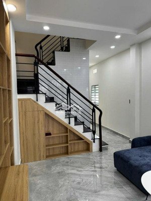 bán nhà đường huỳnh tấn phát, 4x12m, gần cầu tân thuận, quận 7, nhỉnh 4 tỷ