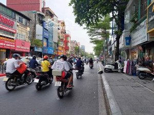 bán nhà phố bà triệu 65m2 mặt tiền 5m hơn 16 tỷ cấp 4 kinh doanh ôtô tránh vỉa hè lhcc 