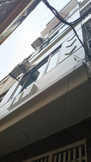 bán nhà 562/18b thụy khuê, 45m2x4 tầng, ngõ thông, gần phố. 9.2 tỷ
