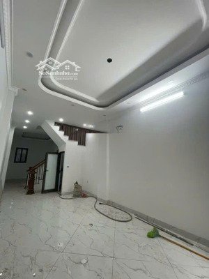 nhà đẹp dân xây - ngõ nông - gần phố - thiết kế hiện đại - nở hậu phong thủy - dẫn là chốt