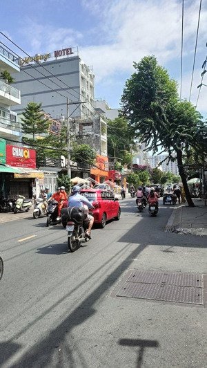 bán nhà mặt tiền thạch lam - 70m2 - 2 tầng - trục chính kinh doanh sầm uất