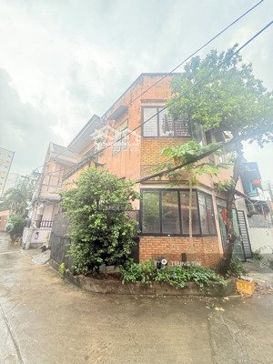 lô góc 2 mặt - đoàn giỏi - gần 100m2 - chỉ 9 tỷ hơn - ngang 10m bề thế - hẻm xe hơi