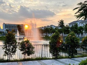 siêu phẩm song lập 180m 3 tầng giáp hà nội giá chỉ 10tỷ8