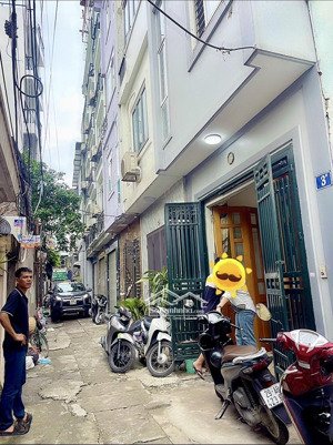 chính chủ bán nhà 562 lĩnh nam , ngõ thông ô tô kinh doanh 34m 5 tầng