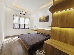 chỉ cần 2,2 tỷ chốt ngay nhà 5 tầng lai xá - sát kđt hinode - ngõ rộng thoáng, an cư tuyệt đỉnh