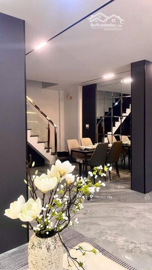 cung điện mini - trần văn quang - 58m2 - ngang 5.7m lớn - chỉ 7 tỷ hơn - hẻm xe hơi sát mặt tiền