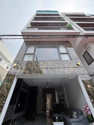 lô góc - thang máy - full nội thất - vài bước ra cầu vĩnh tuy và đối diện aeon mall - 40m2, 9.1 tỷ