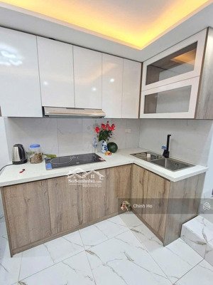 bán gấp nhà riêng 4 tầng 5,7 tỷ, 32m2, đống đa, hà nội - giá siêu hời, sổ vuông đẹp.