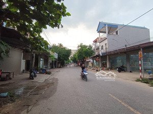 bán 900m2 đất tặng nhà 3 tầng tại phố chấu, bắc sơn, sóc sơn