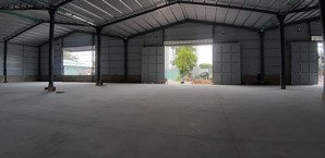 giá rẻ chỉ 124k/m2 có ngay mặt bằng kd mặt tiền đường lớn dt 2000m quận 7.