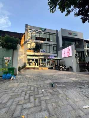 hót hót- mt nguyễn đình chiểu quận 1 - dt 10 x 28m - cn 280m2 - 3 tầng - hđt 350 triệu - giá 100 tỷ