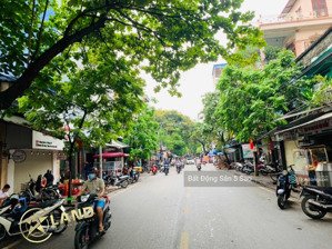 tìm đầu ra - bán nhà mặt đường hàng kênh - 65m2 chỉ có 10 tỷ