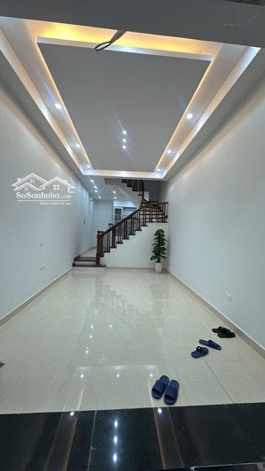 nhà lê hồng phong 45m2, 5 tầng, 50m ra phố, cách 3 nhà ra đường ô tô, 2 thoáng, về ở ngay 13.5 tỷ