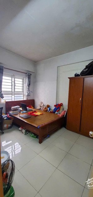 chính chủ cần bán gấp căn hộ chung cư thanh hà mường thanh, giá siêu rẻ.