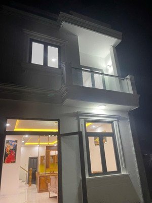 nhớ mới 90m2/680tr. sổ hồng riêng, giá k phát sinh. hl 15 , bình xuân , gò công , tiền giang.