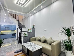 cần bán nhà phố hoàng hoa thám, ba đình, ngõ to, nhà mới, chủ tự xây, 34m2, hơn 7 tỷ, nt chất lượng