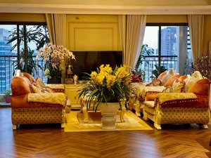 bán nhanh căn 98m 3n2wc full nội thất chung cư handiresco giá rẻ nhất thị trường 7,9 tỷ có tl