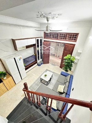 bán nhà đẹp phố cầu giấy - 8,8 tỷ