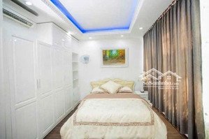 bán nhà mặt phố đình thôn : 100m x9 tầng , kinh doanh , sầm uất , doanh thu 160 tr/ tháng