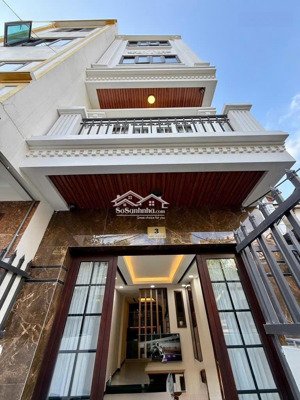 bán nhà vân canh diện tích 37m x 4 tầng ngõ rộng 3 bước ra đường oto giá chỉ 5,x tỷ sổ đỏ trao tay