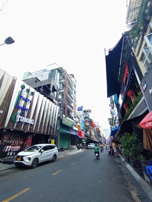 bán nhà mặt tiền đường bùi viện, dt: 7x18m, 4 lầu giá 52 tỷ