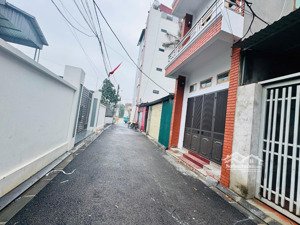 bán nhanh nhà 3 tầng nguyên khê đông anh