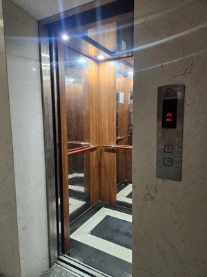mặt tiền đường 5m5, bề ngang lên đến 9,5m, có sẵn dòng tiền