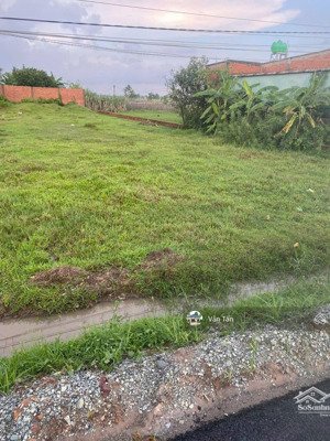 đất nghỉ dưỡng giá 720tr/176m2, em có tại nhà mát, bạc liêu, kế chợ hiệp thành. sổ riêng, full thổ.