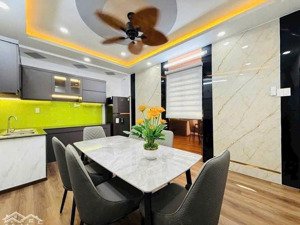 siêu phẩm quận 3 nhà hẻm, dt khủng, nở hậu, chỉ 15 tỷ