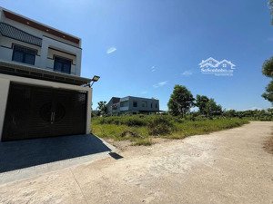 đất kqh ngọc anh đối diện trưởng tiểu học. cách tl 10 150m.