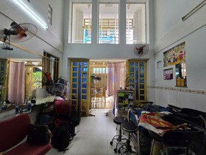 chính chủ bán nhà 6a/ nguyễn cảnh chân, quận 1