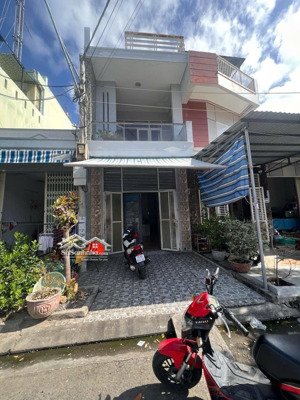 bán nhà 2 tầng view biển đường 16m tđc vĩnh trường giá 4 tỷ 600