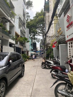 bán nhà hxh nguyễn duy dương, q10, dt 12,1x4,5m, 3 lầu nhà mới, giá 11,9 tỷ tl, lh 