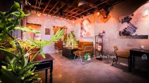 cực hot: nhà phố tây ngay chợ đêm nha trang. sát quảng trường - giá tốt