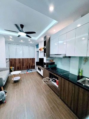 bán nhà hiếm ngõ chùa liên phái 27m chỉ 5,75tỷ (ctl) tiện ích bạt ngạt 3 bước ra phố bạch mai