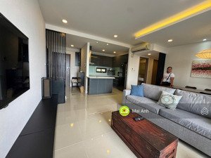 view đẹp. cho thuê căn góc 90m2 3pn-2wc icon 56. nội thất đầy đủ- giá 15 triệu/tháng. đang trống