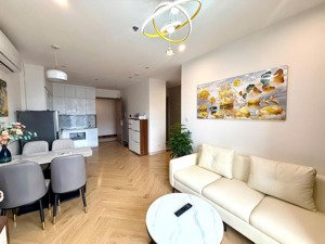 bán căn hộ 2n1vs, sẵn nội thất xịn giá cực tốt tại toà s2.08, sẵn sổ đỏ.