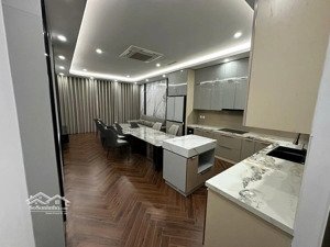 bán nhà mới phố nguyễn văn cừ gần cầu chương dương full nội thất chuẩn ảnh hơn 18 tỷ lh 