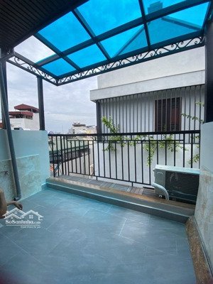 cực phẩm 5t thang máy + full nội thất. ô tô 7 chỗ đỗ cửa, ngõ thông làng lụa vạn phúc