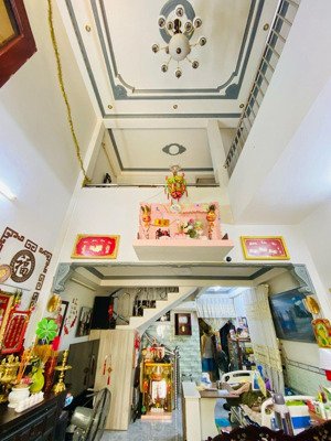 mặt tiền đường nhựa 10m - khu vip bùi minh trực, quận 8 - 56m2 ( 4x14 ) 3 tầng , sổ nở hậu.